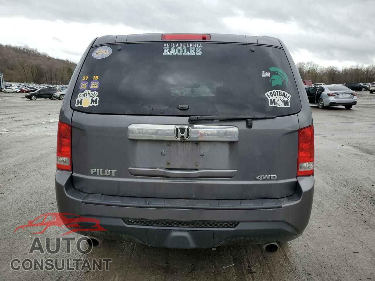 HONDA PILOT 2015 - 5FNYF4H59FB014286