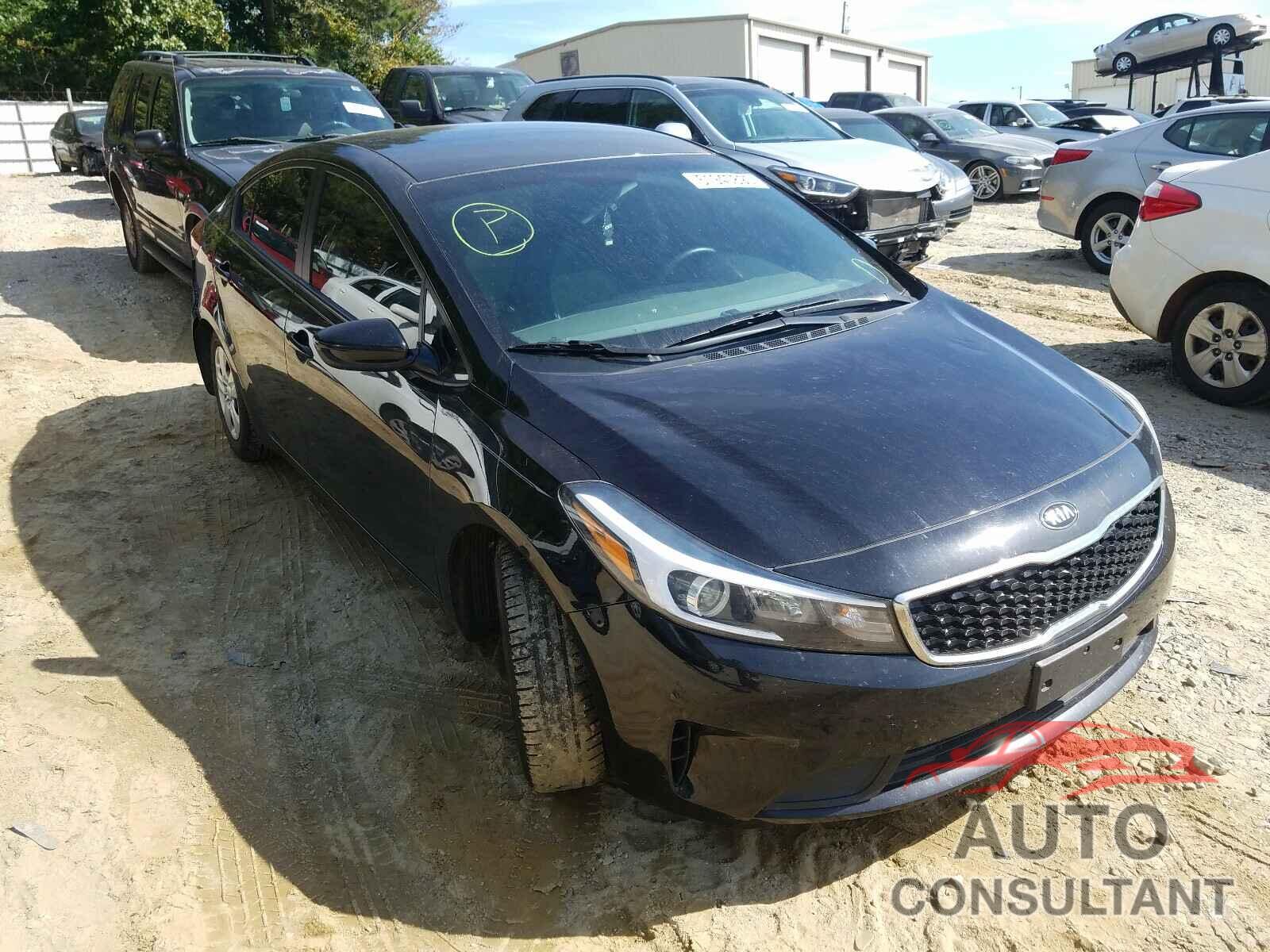 KIA FORTE 2018 - 3KPFK4A74JE229698