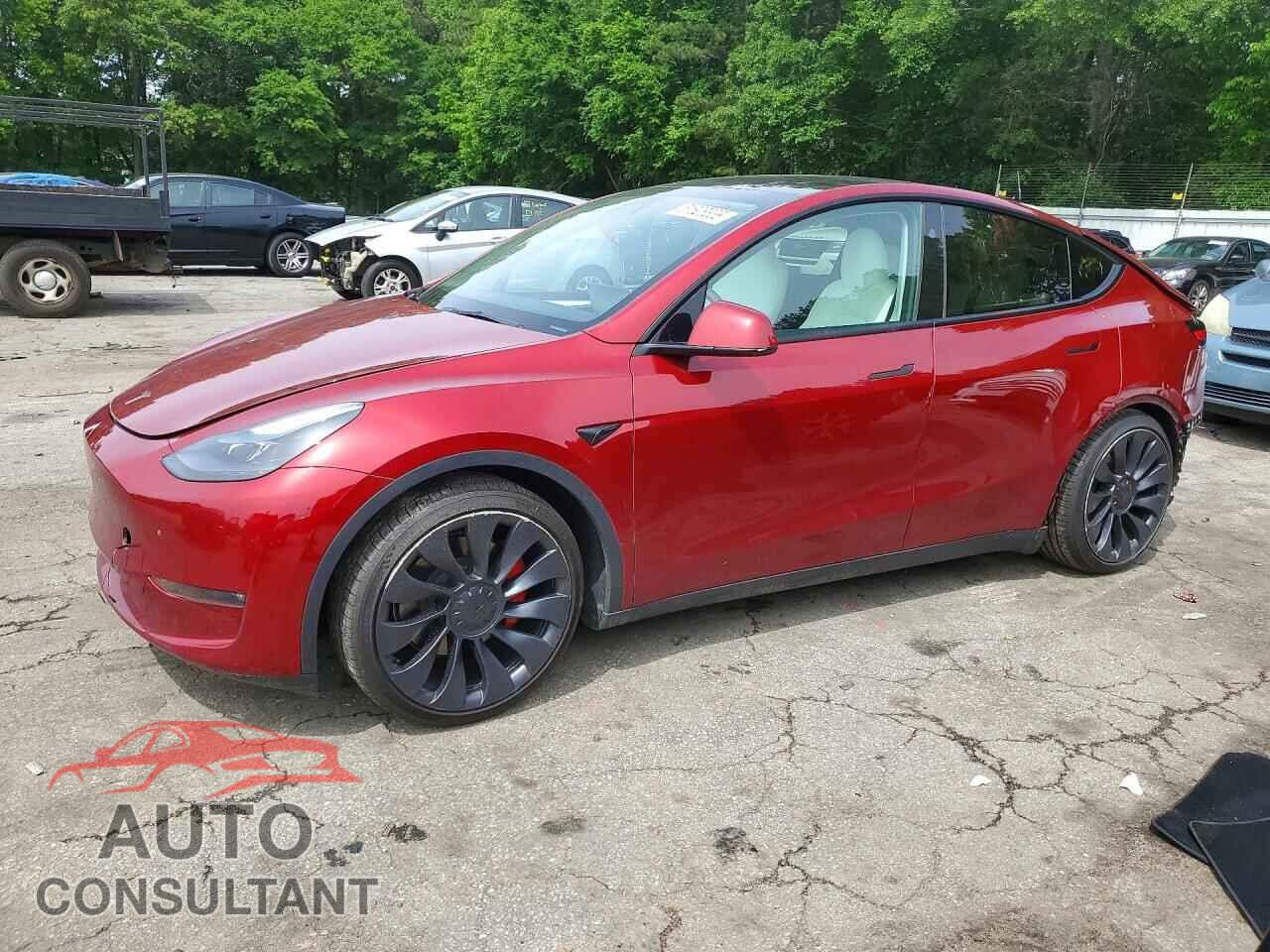 TESLA MODEL Y 2024 - 7SAYGDEF7RF043500