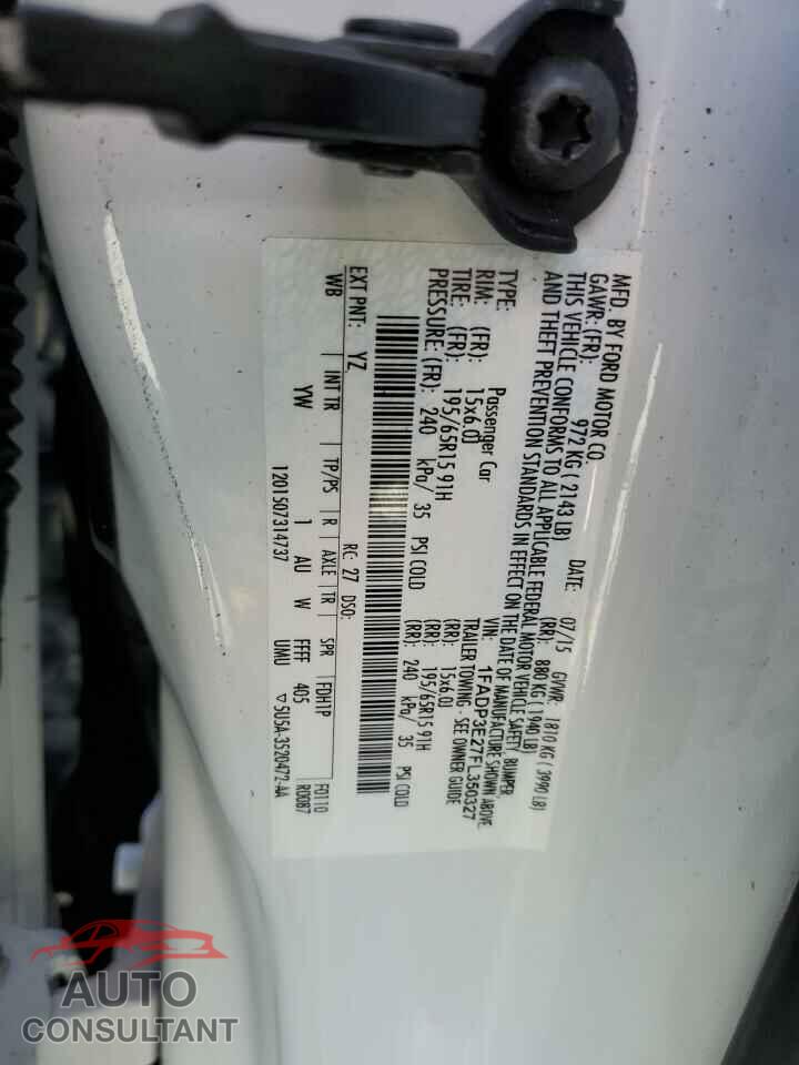 FORD FOCUS 2015 - 1FADP3E27FL350327