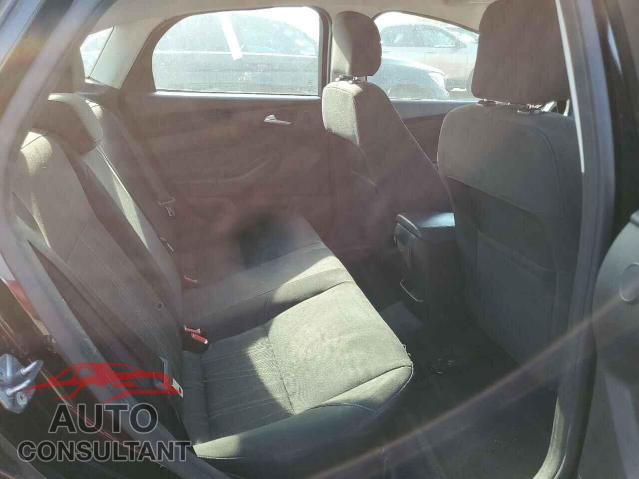 FORD FOCUS 2017 - 1FADP3H29HL307719