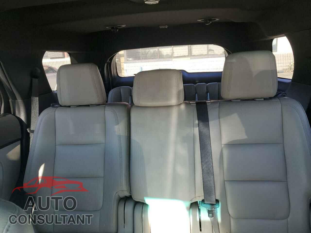 FORD EXPLORER 2015 - 1FM5K8D83FGC52741
