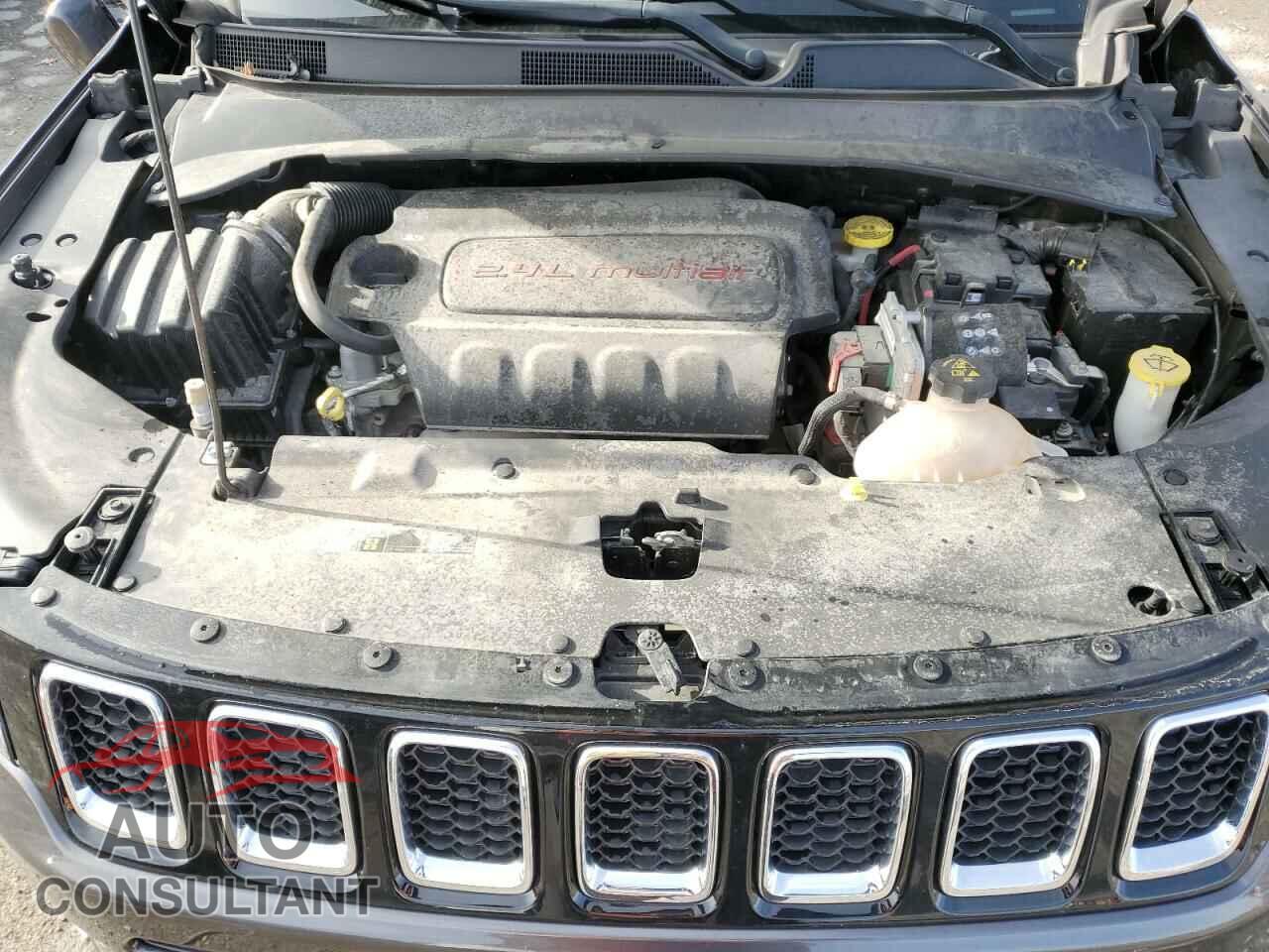JEEP COMPASS 2018 - 3C4NJDCB8JT115196