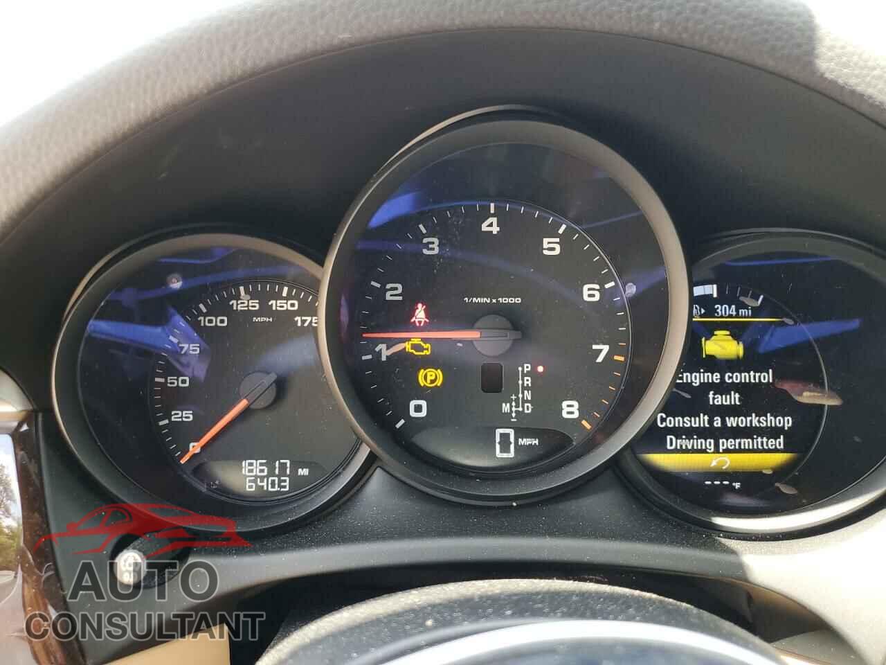 PORSCHE MACAN 2018 - WP1AA2A59JLB00829
