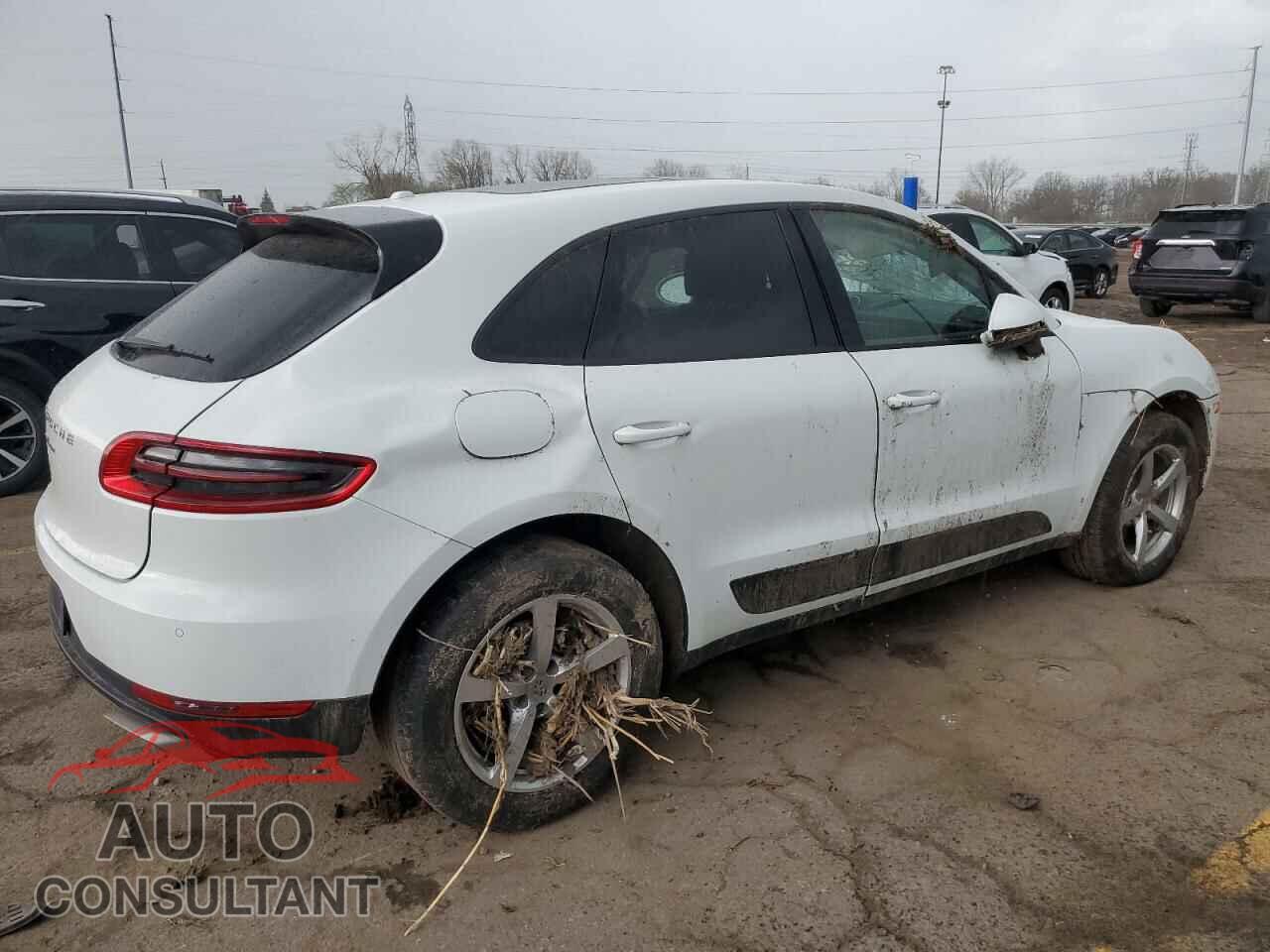 PORSCHE MACAN 2018 - WP1AA2A54JLB08353