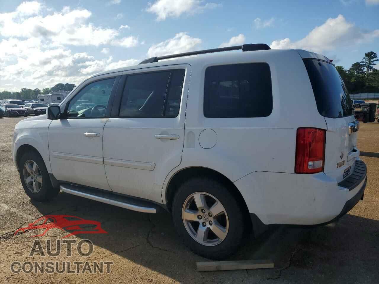 HONDA PILOT 2011 - 5FNYF3H67BB032606