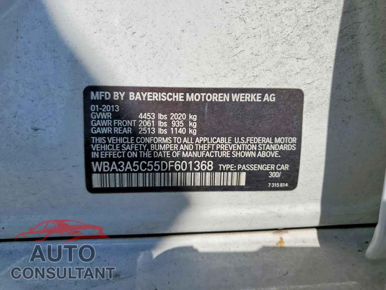BMW 3 SERIES 2013 - WBA3A5C55DF601368