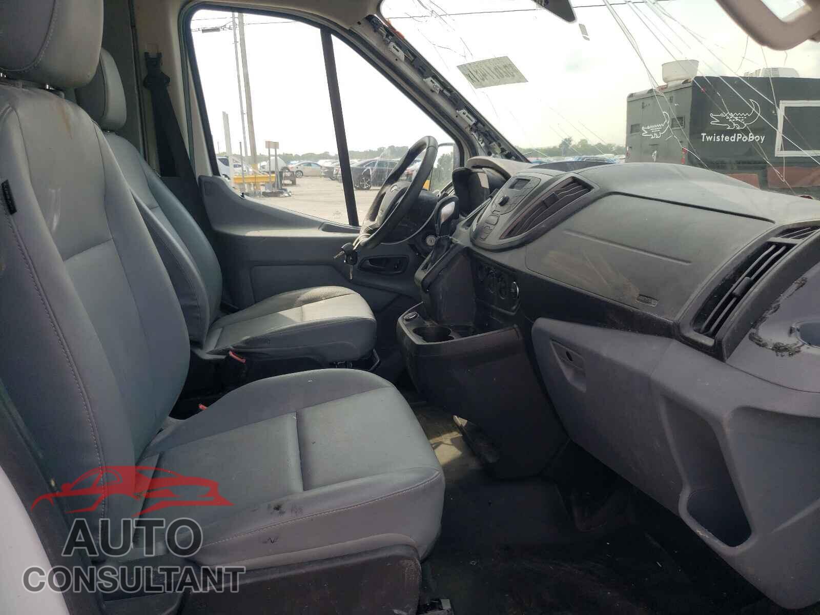 FORD TRANSIT CO 2018 - 1FTBW2CM4JKA19416