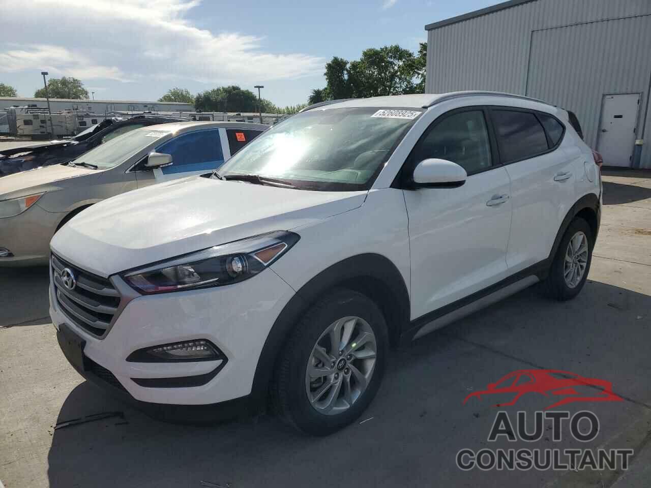 HYUNDAI TUCSON 2018 - KM8J33A40JU638981