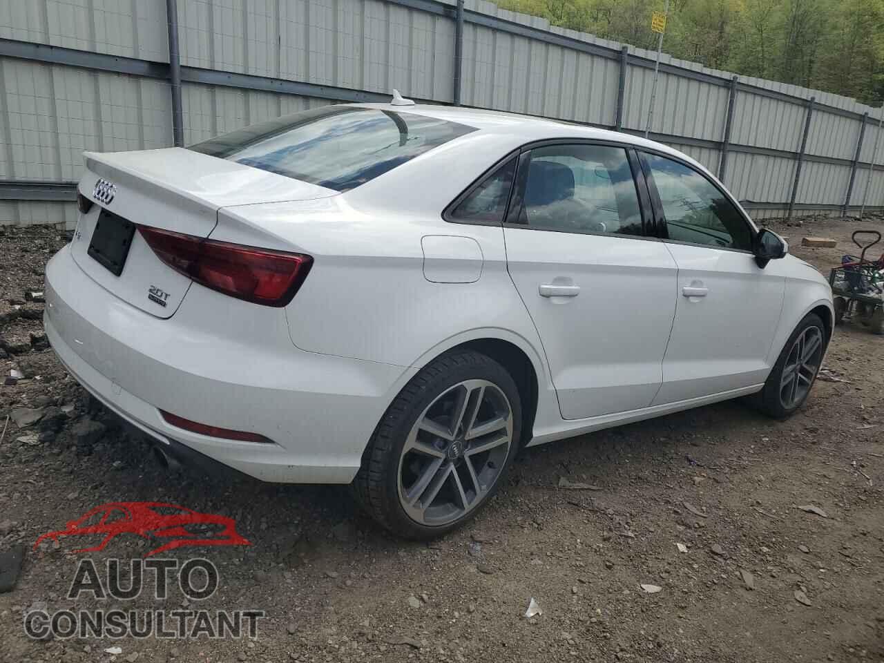 AUDI A3 2017 - WAUB8GFF3H1020963