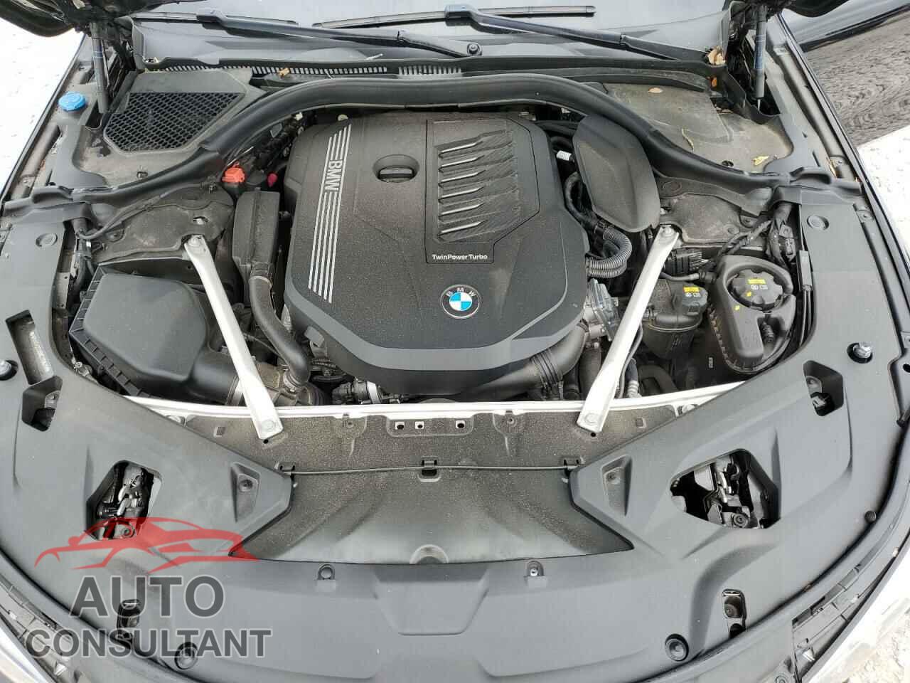 BMW 8 SERIES 2022 - WBAGV2C06NCJ20525