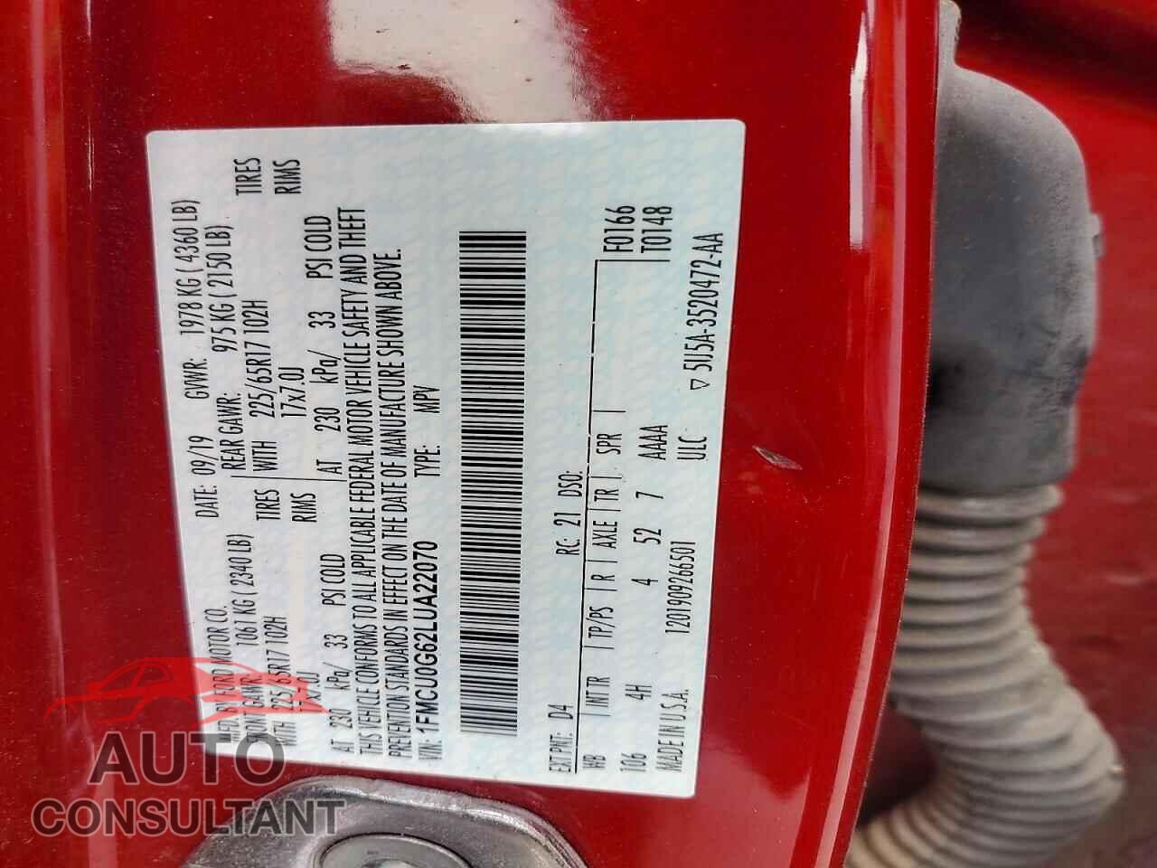 FORD ESCAPE 2020 - 1FMCU0G62LUA22070