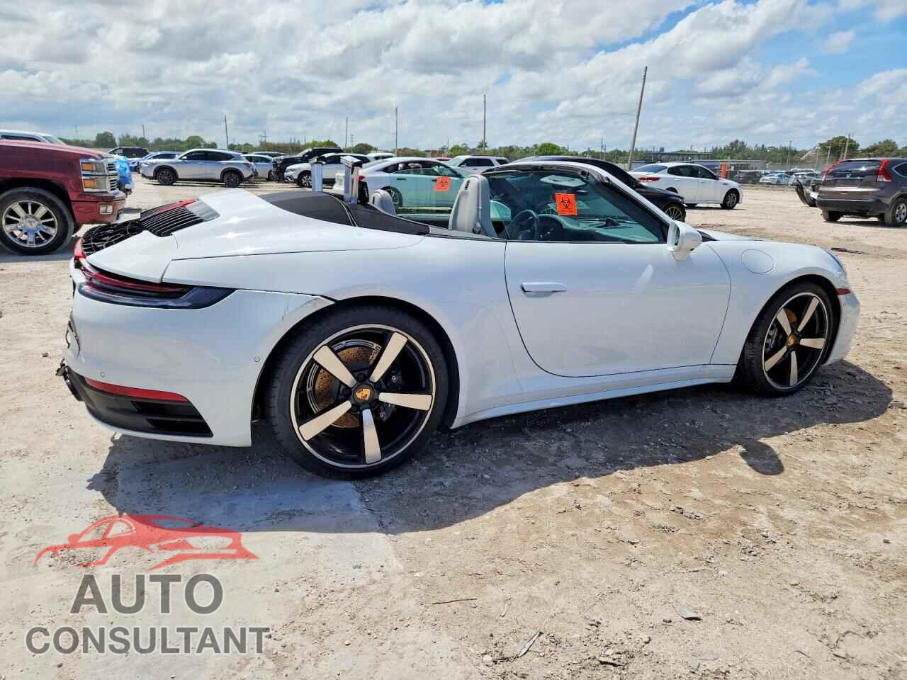 PORSCHE 911 2024 - WP0CA2A96RS238651