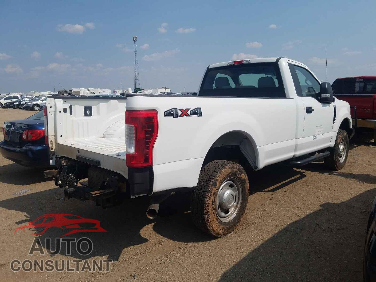 FORD F250 2017 - 1FTBF2B64HEB92588