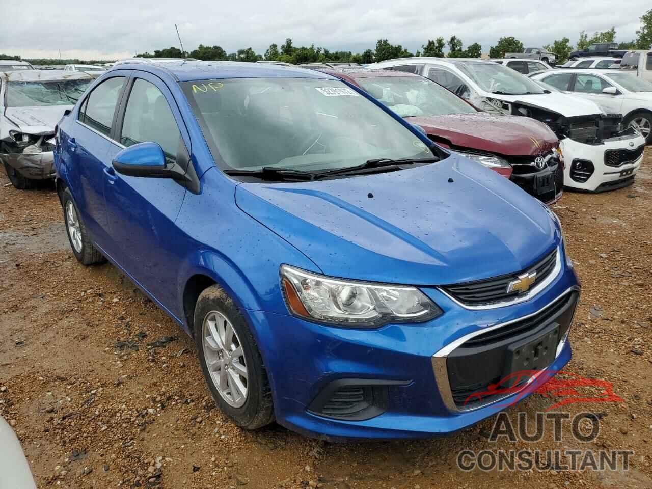 CHEVROLET SONIC 2017 - 1G1JD5SH1H4103935