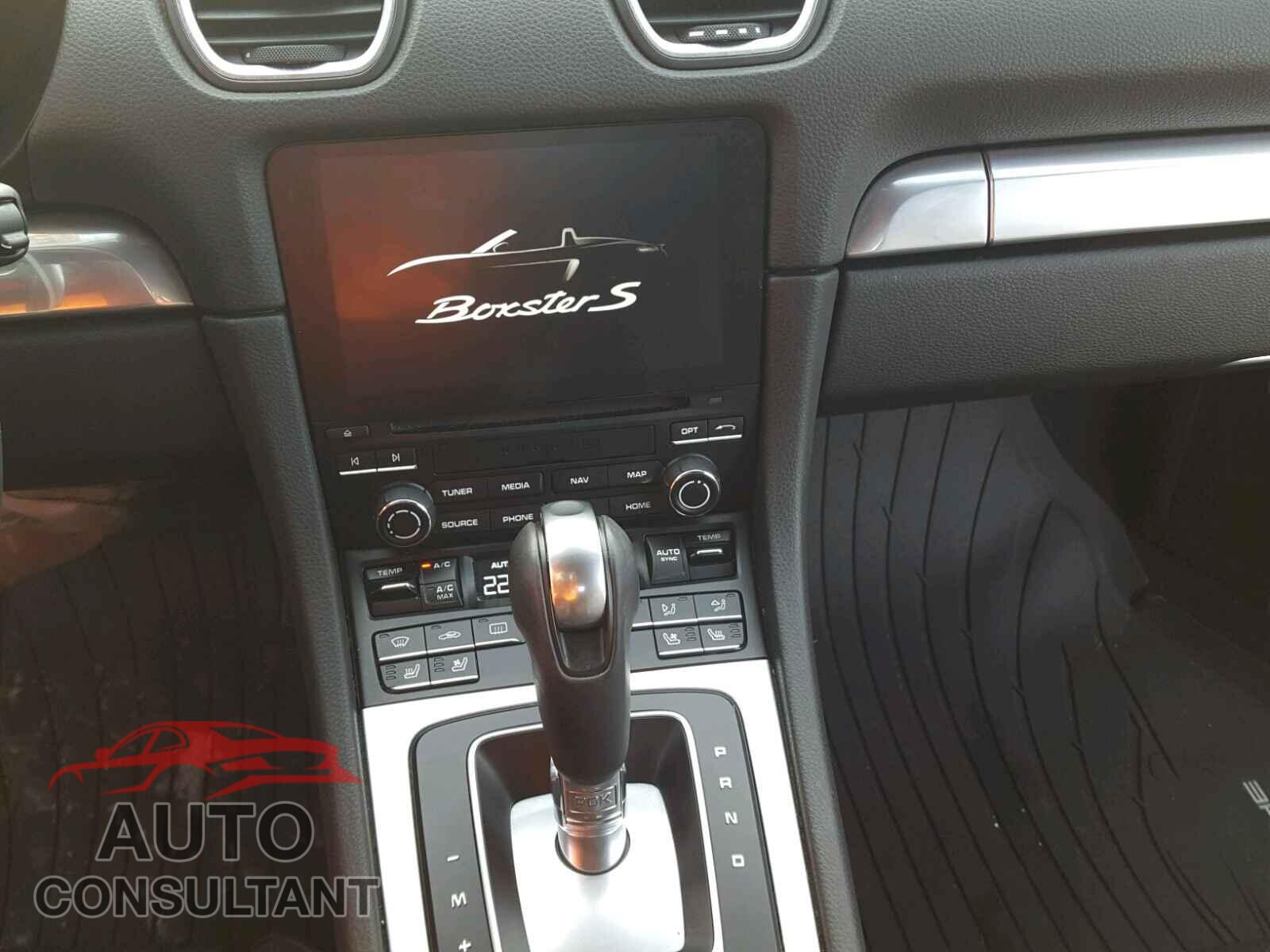 PORSCHE BOXSTER 2017 - WP0CB2A81HS240729