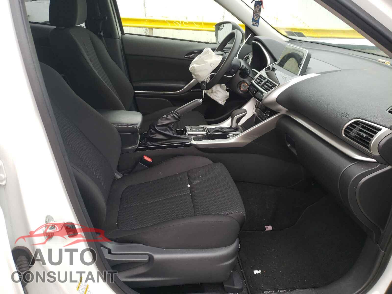 MITSUBISHI ECLIPSE 2019 - JA4AT4AA4KZ022926