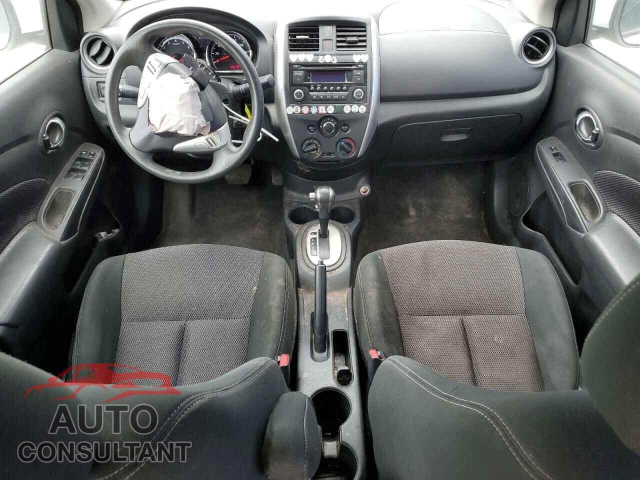 NISSAN VERSA 2017 - 3N1CN7AP3HL876792