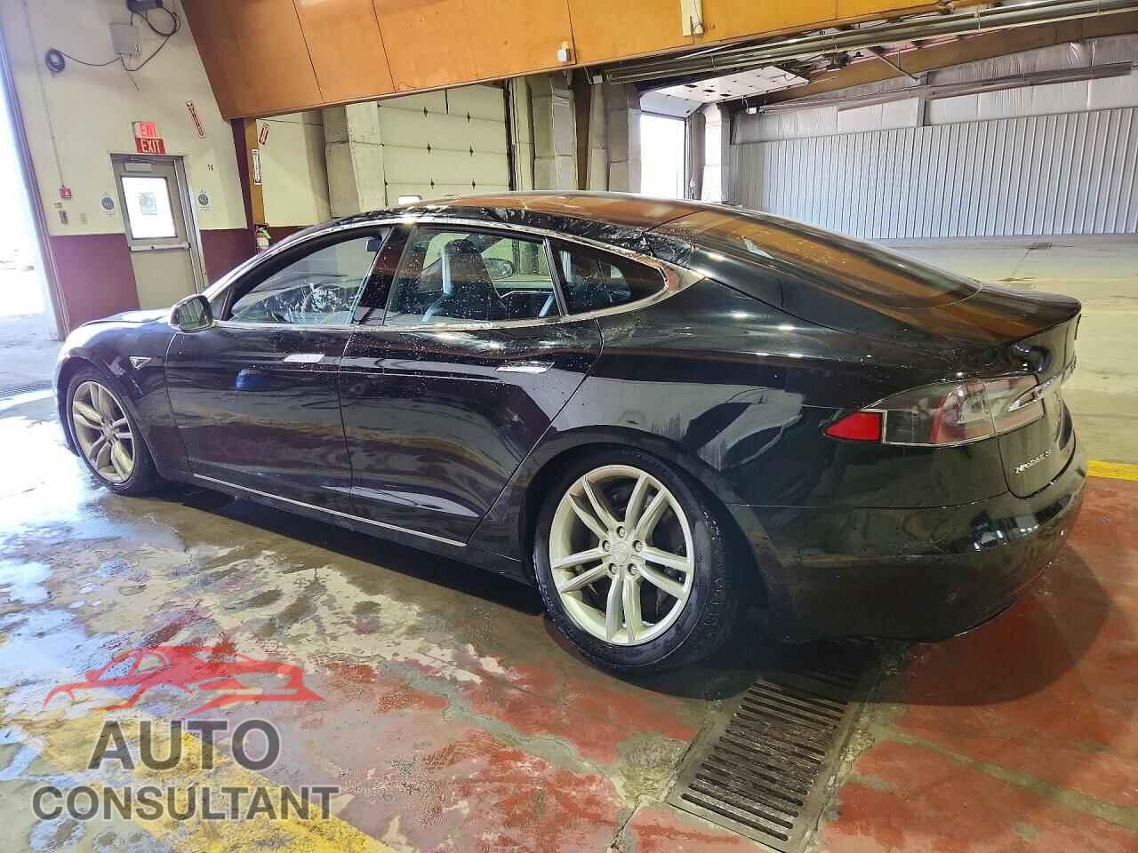 TESLA MODEL S 2016 - 5YJSA1E1XGF156264