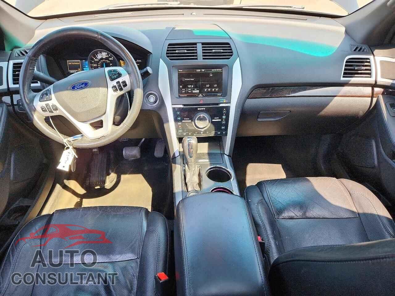 FORD EXPLORER 2011 - 1FMHK8F82BGA86698