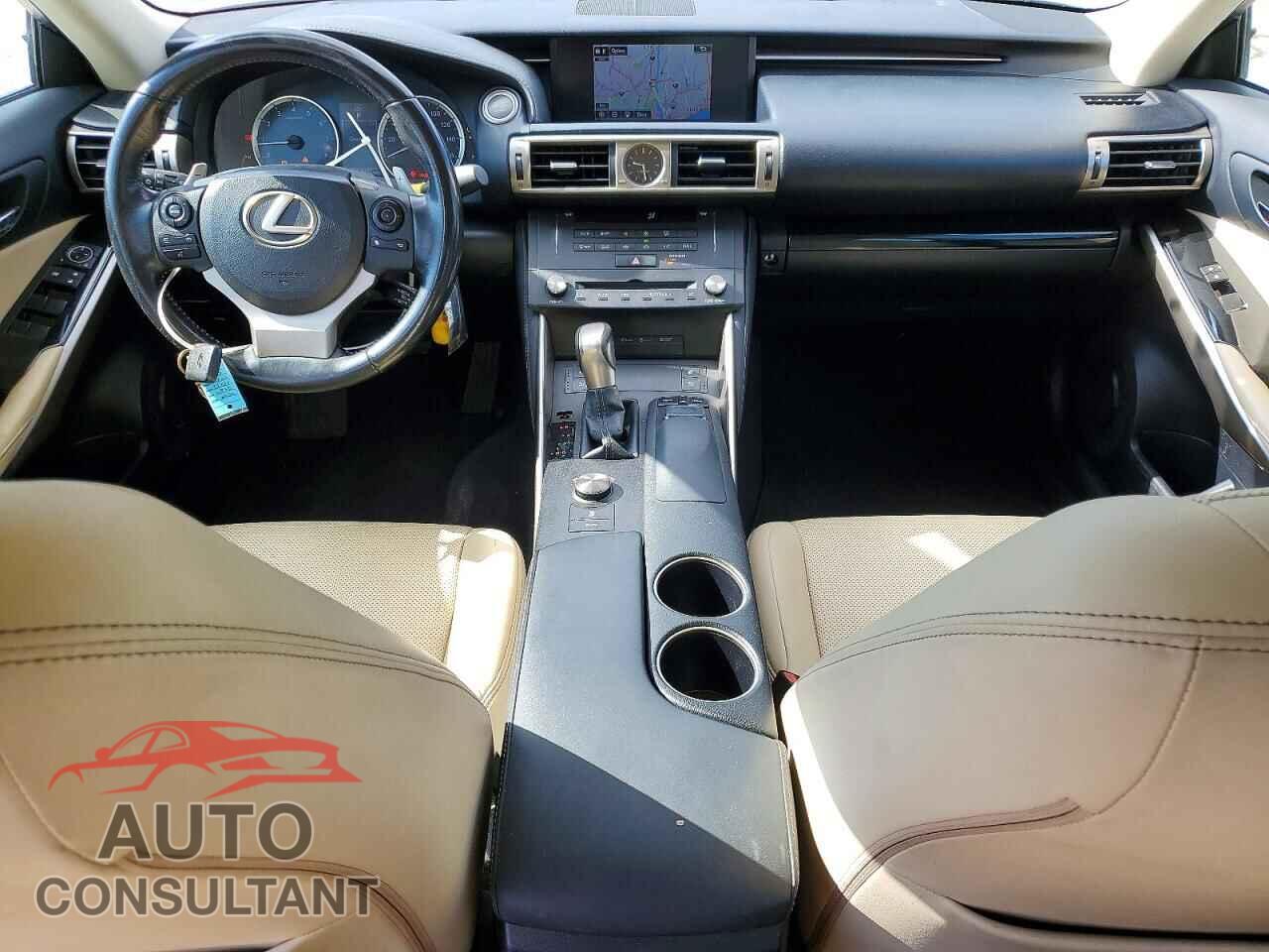 LEXUS IS 2015 - JTHCF1D24F5028701