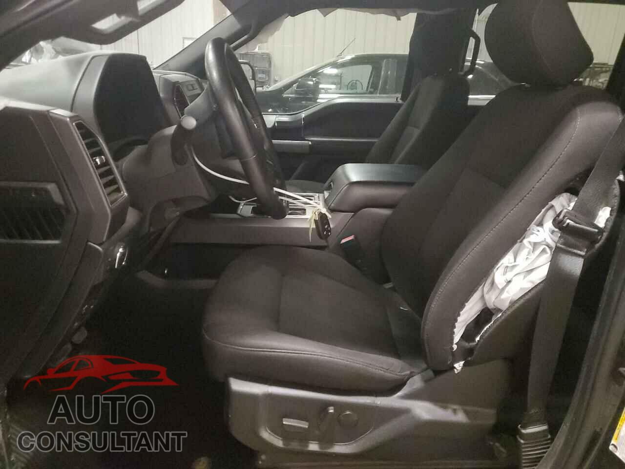 FORD F-150 2020 - 1FTEW1E59LFA01308
