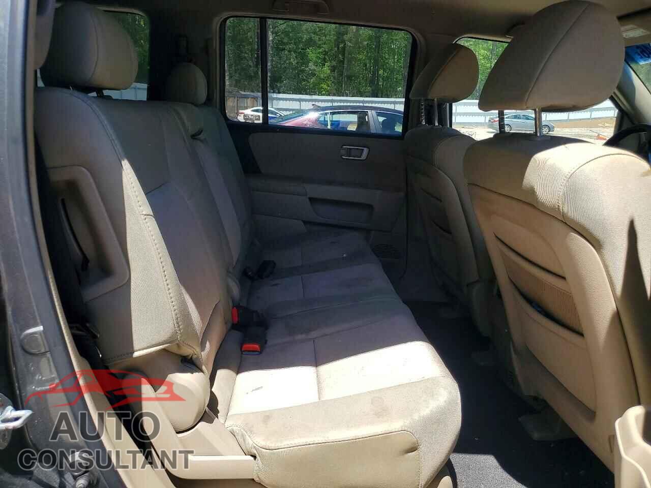 HONDA PILOT 2009 - 5FNYF38469B010363