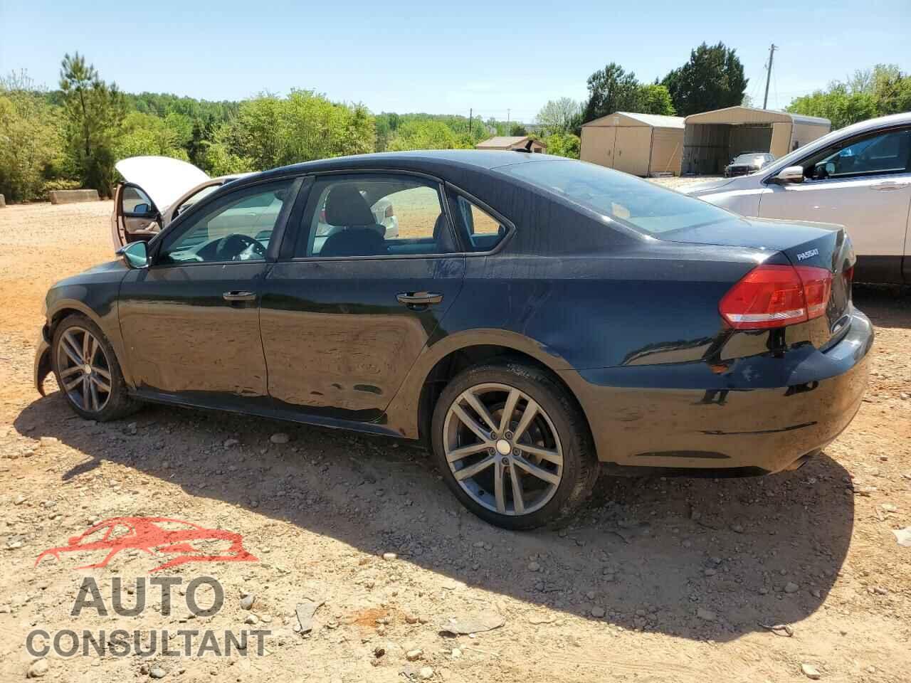 VOLKSWAGEN PASSAT 2012 - 1VWAP7A37CC044983