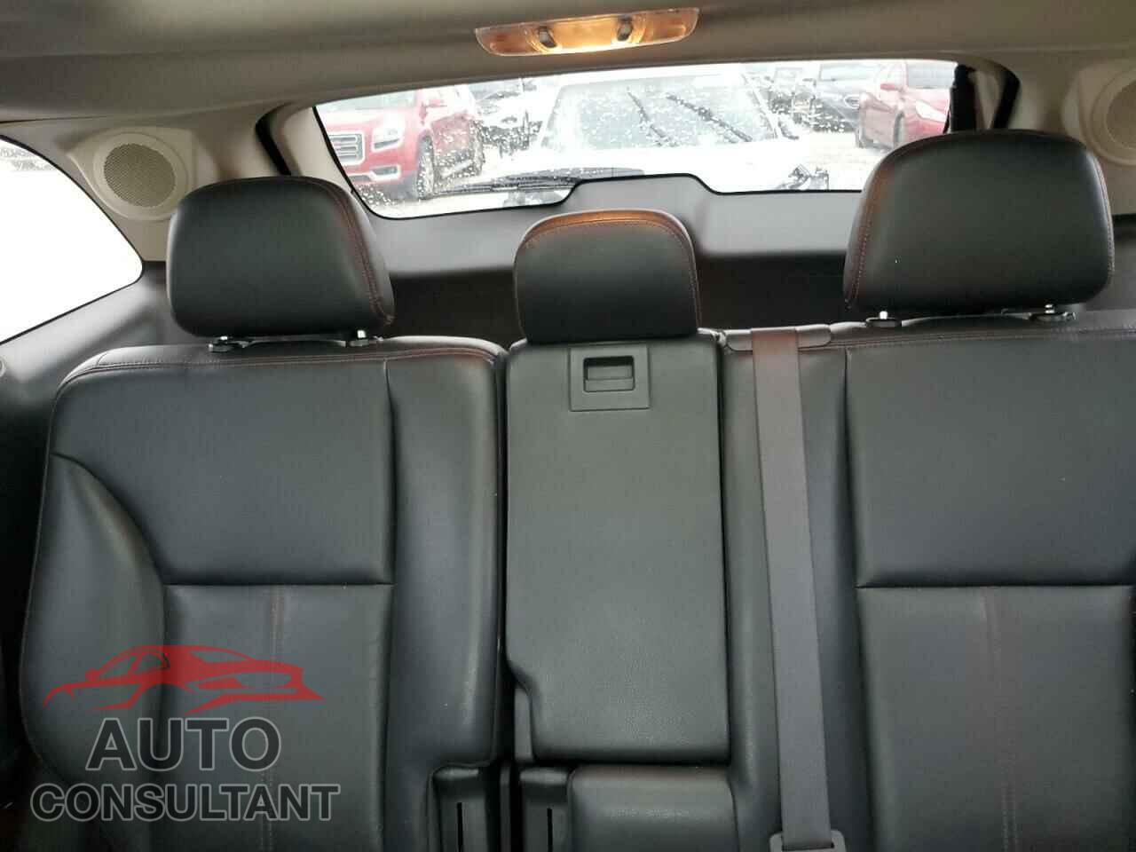 FORD EDGE 2013 - 2FMDK4KC2DBA02276