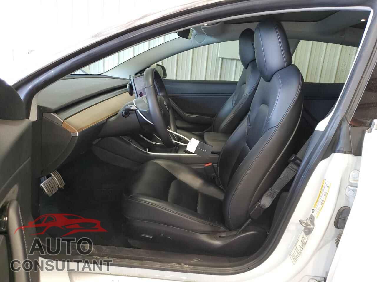 TESLA MODEL 3 2020 - 5YJ3E1EC7LF623886