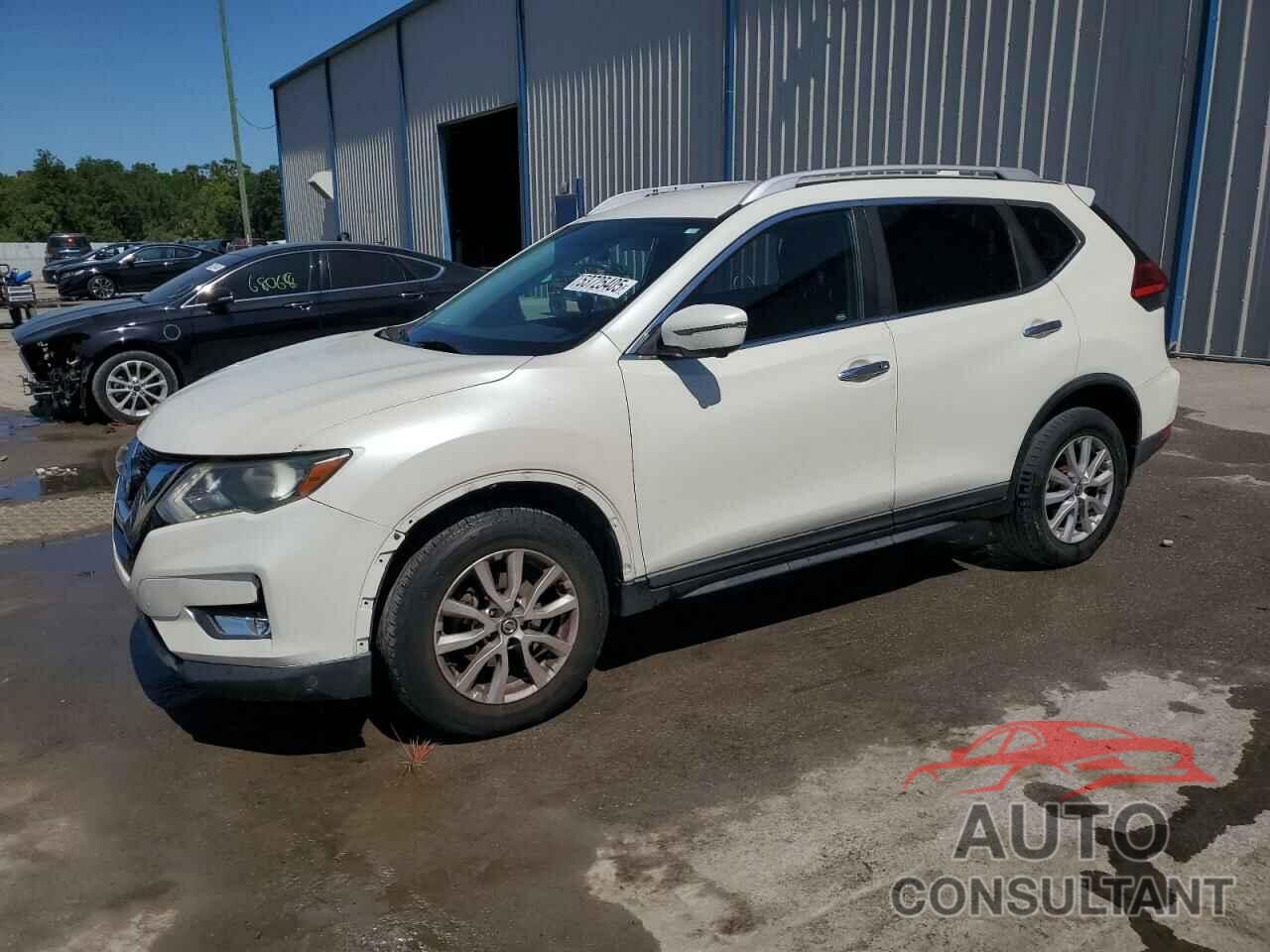 NISSAN ROGUE 2017 - KNMAT2MV7HP530580