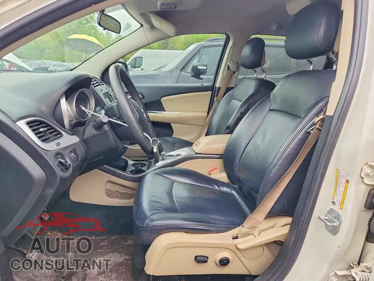 DODGE JOURNEY 2017 - 3C4PDCBG2HT590716