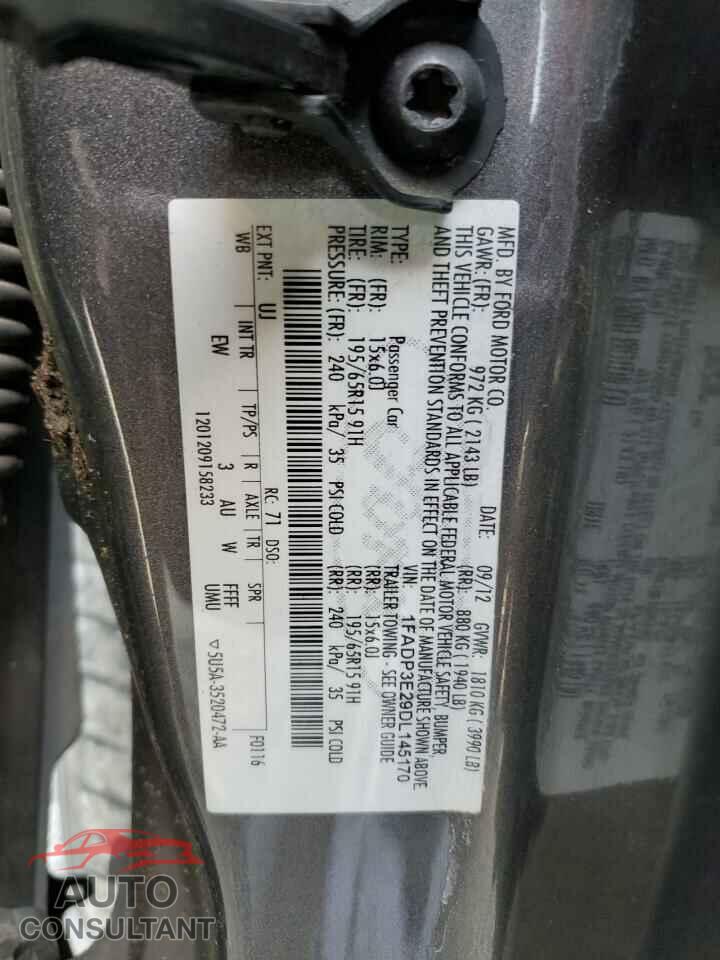 FORD FOCUS 2013 - 1FADP3E29DL145170