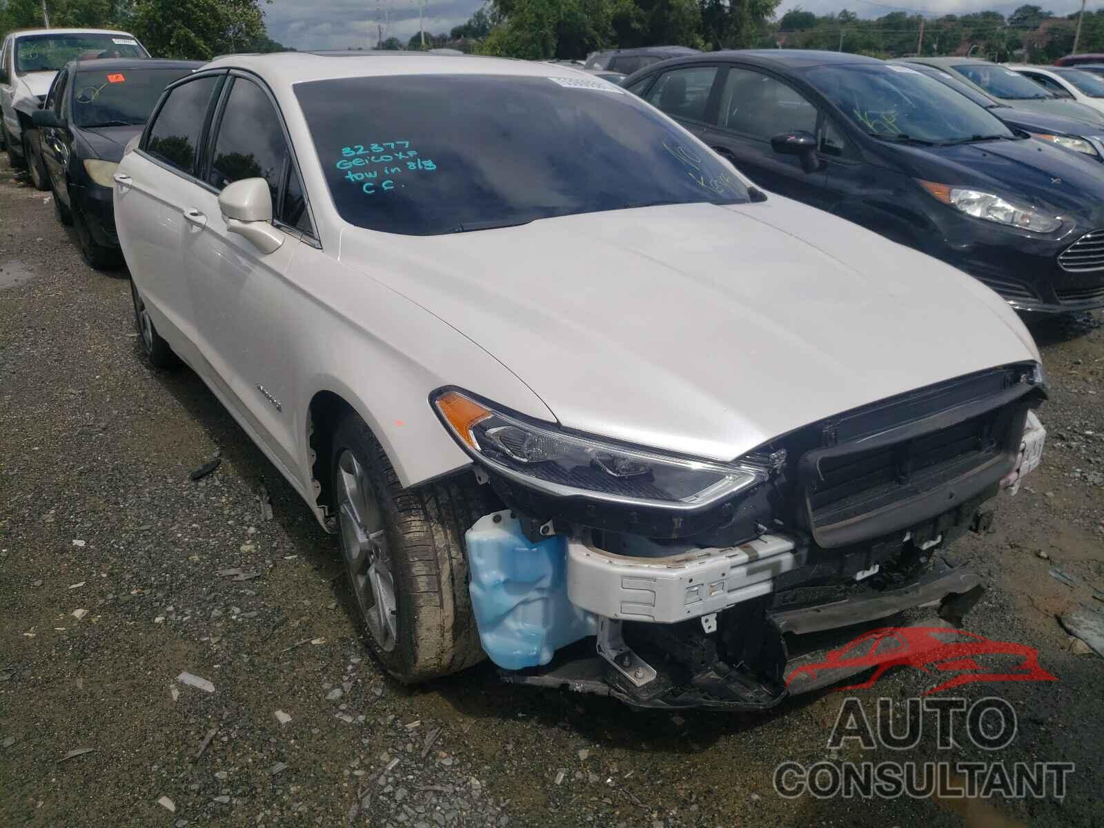 FORD FUSION 2019 - 3FA6P0RU3KR163309