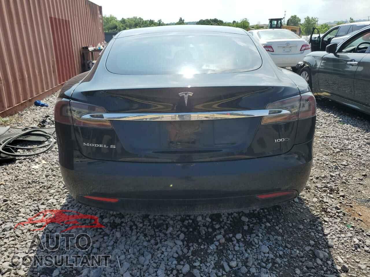 TESLA MODEL S 2017 - 5YJSA1E25HF219345