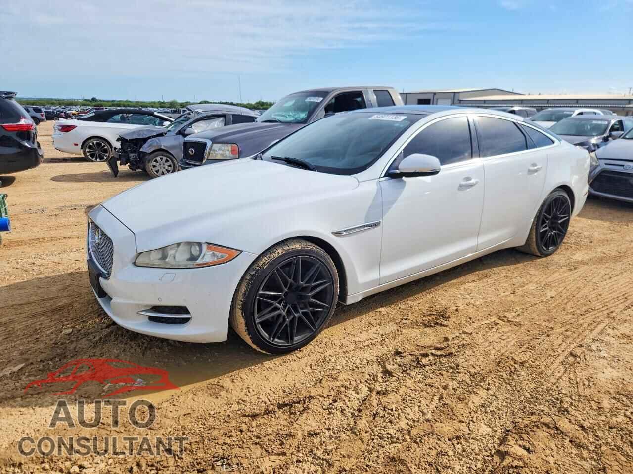 JAGUAR XJ 2011 - SAJWA1CB3BLV06175