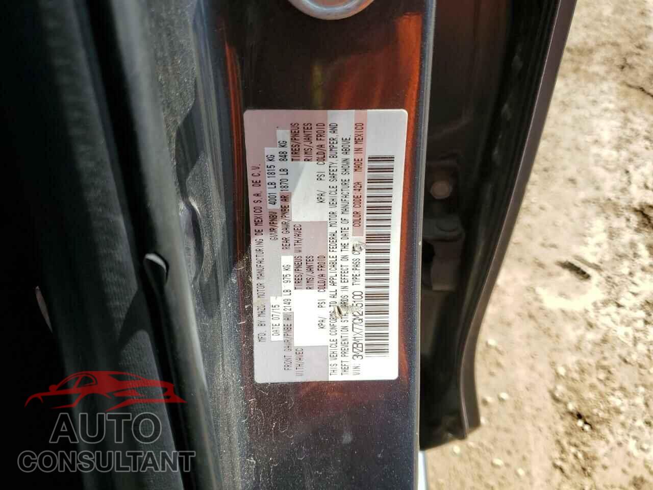 MAZDA 3 2016 - 3MZBM1X77GM245100
