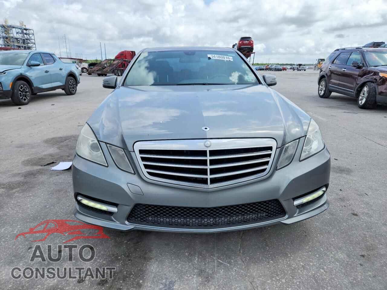 MERCEDES-BENZ E-CLASS 2012 - WDDHF8JB3CA606154