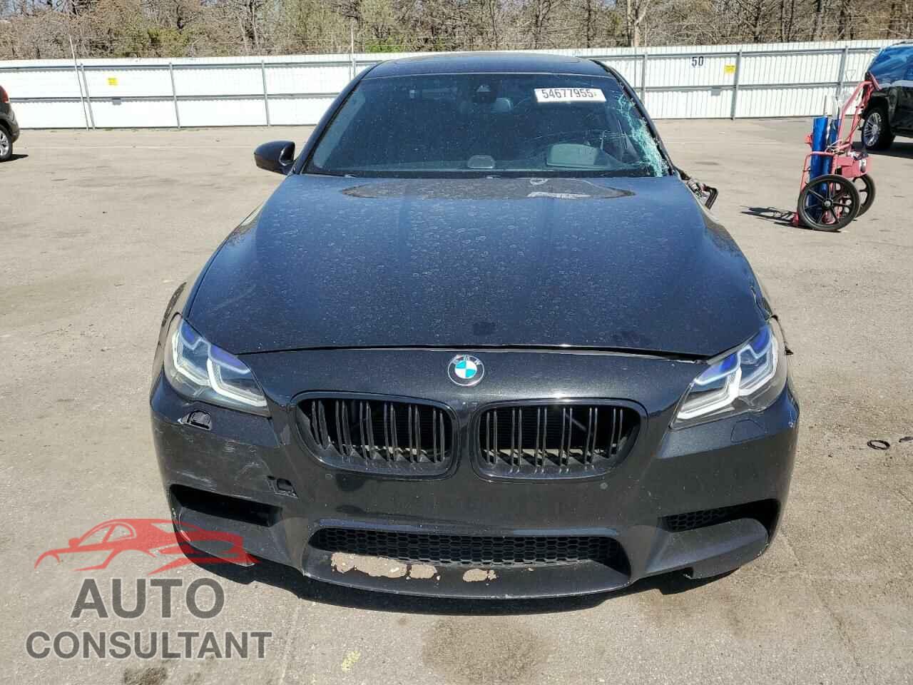 BMW M5 2013 - WBSFV9C54DD096651