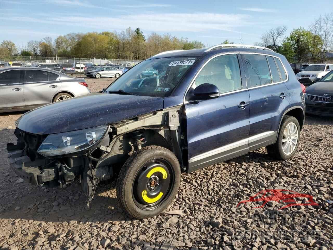 VOLKSWAGEN TIGUAN 2014 - WVGBV3AX3EW543320