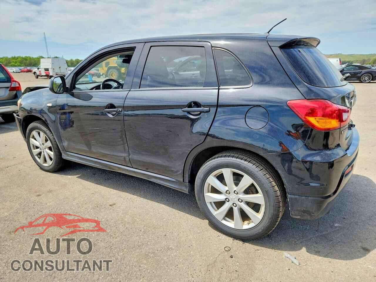 MITSUBISHI OUTLANDER 2012 - JA4AR4AU9CZ005498