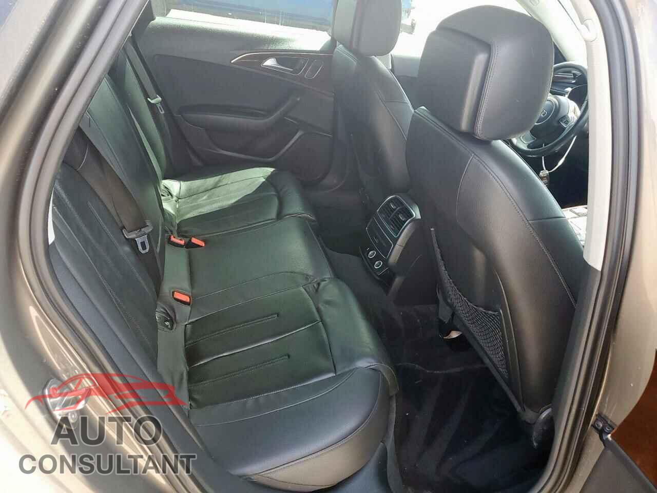AUDI A6 2012 - WAUDFAFC5CN045169