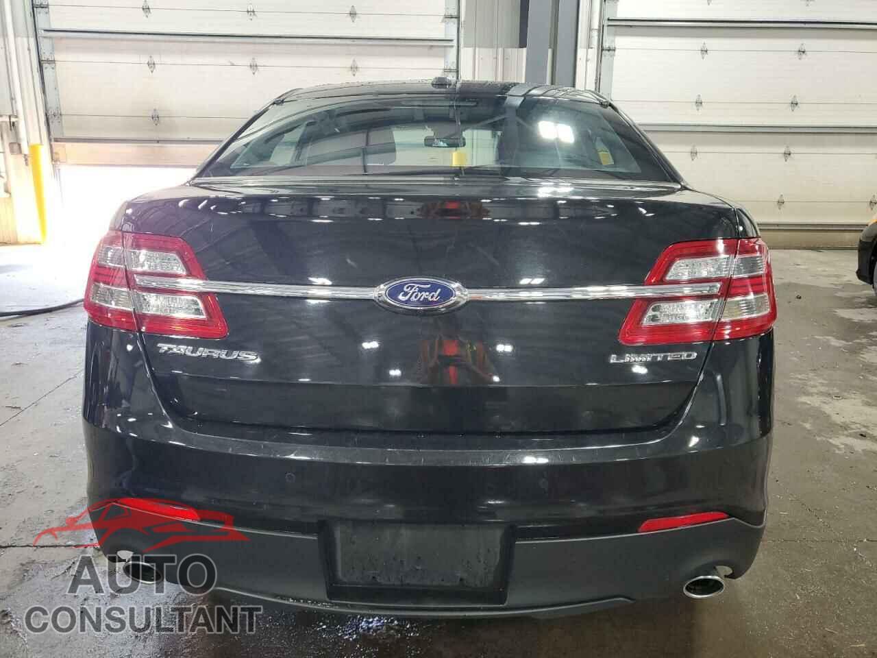 FORD TAURUS 2015 - 1FAHP2F83FG108609
