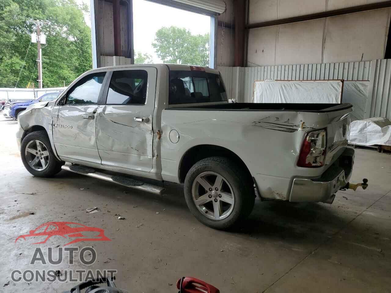 DODGE RAM 1500 2012 - 1C6RD6LT3CS111968