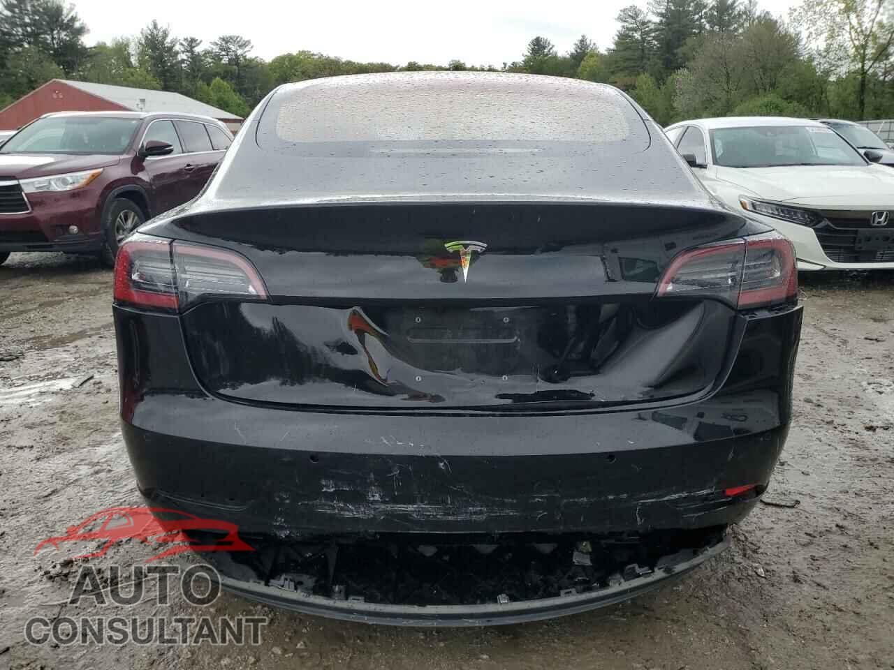 TESLA MODEL 3 2018 - 5YJ3E1EA4JF157488