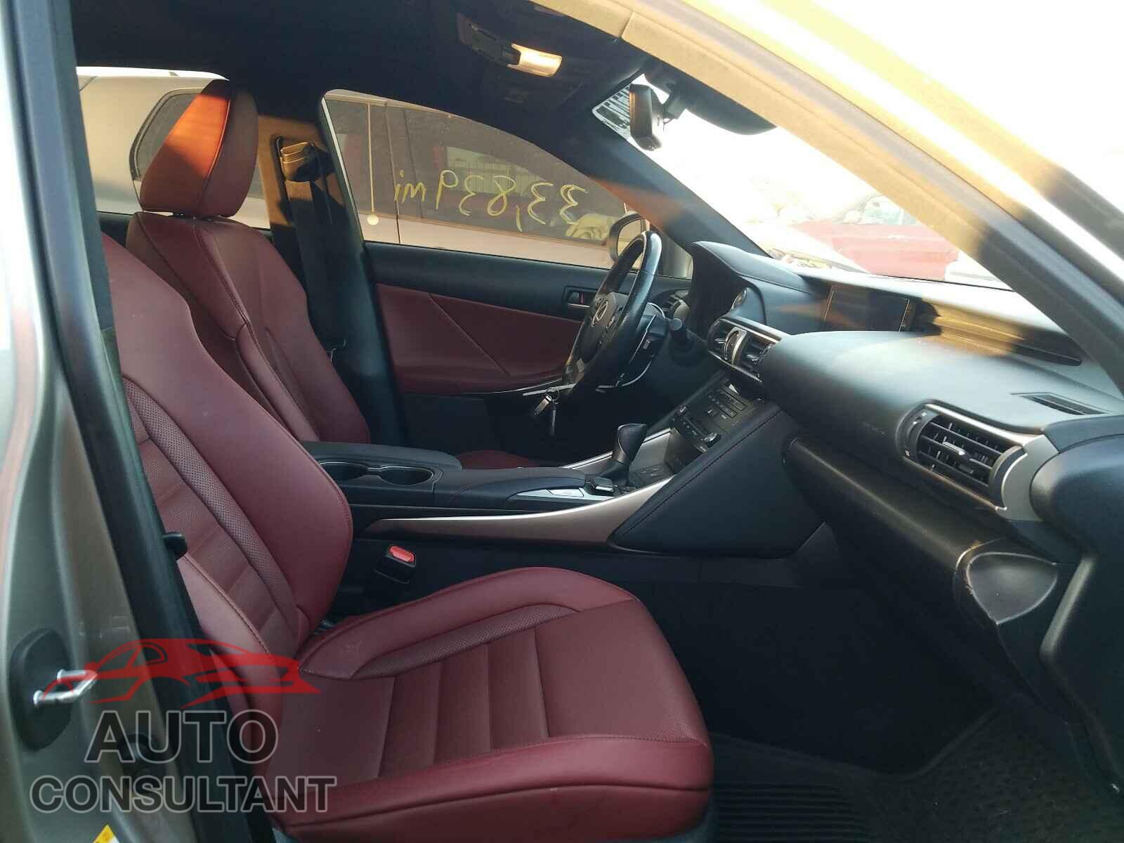 LEXUS IS 2017 - JTHCM1D20H5015405