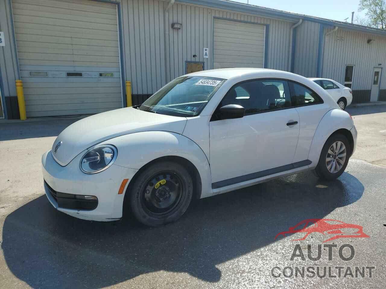 VOLKSWAGEN BEETLE 2015 - 3VWF17ATXFM603260