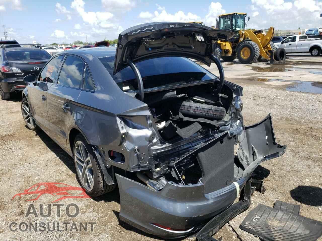 AUDI A3 2020 - WAUAUGFF5LA105447