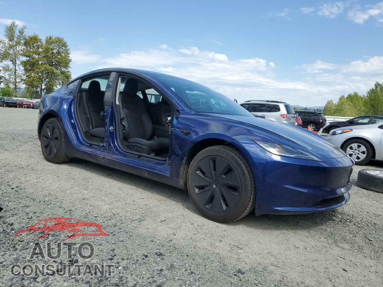 TESLA MODEL 3 2024 - 5YJ3E1EA3RF844540