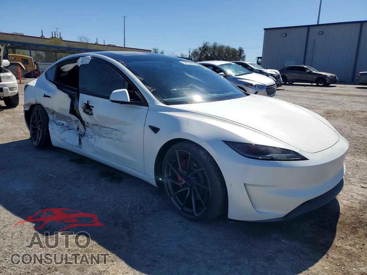 TESLA MODEL 3 2024 - 5YJ3E1ET7RF822008